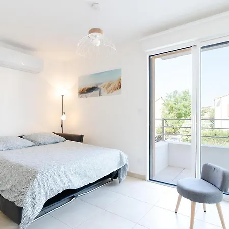 Neuf 4 Etoiles - Sunset Lodge, *