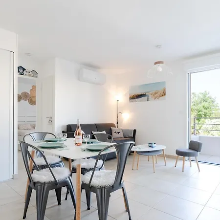 Neuf 4 Etoiles - Sunset Lodge, Апартаменты Нарбонна