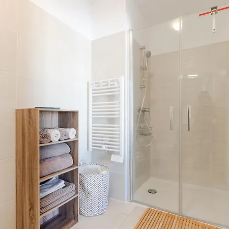 Neuf 4 Etoiles - Sunset Lodge, Apartment