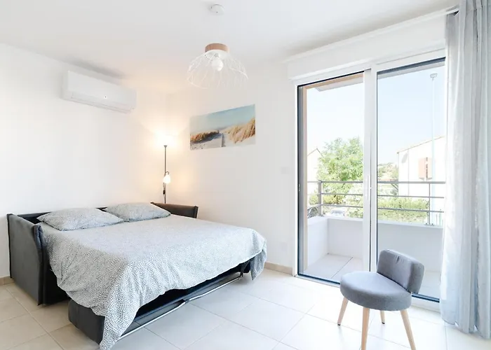 Neuf 4 Etoiles - Sunset Lodge, *